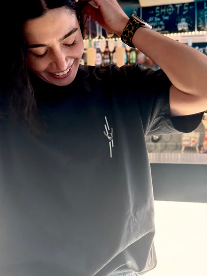 Ski Tshirt: Unique Skiing Design Unisex Tee